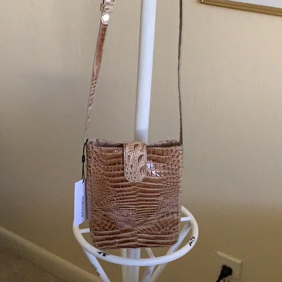 Gorgeous NWT Melbourne Purse by Brahmin - Picture 4 of 8